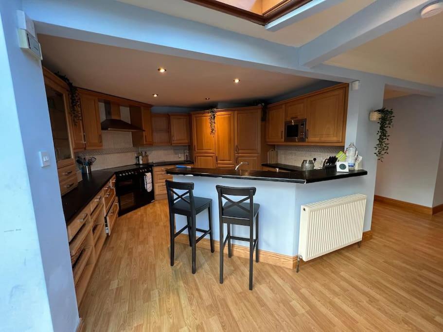 Waterside 3 Bed Cottage, Hot Tub, Sauna, Pvt Beach Arrochar Exteriér fotografie